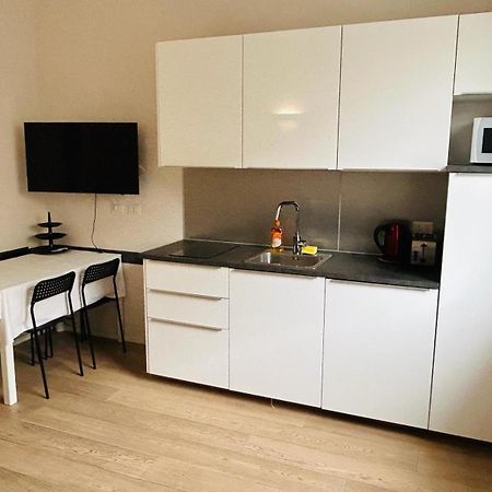 Easy Room Italy Milánó Kültér fotó