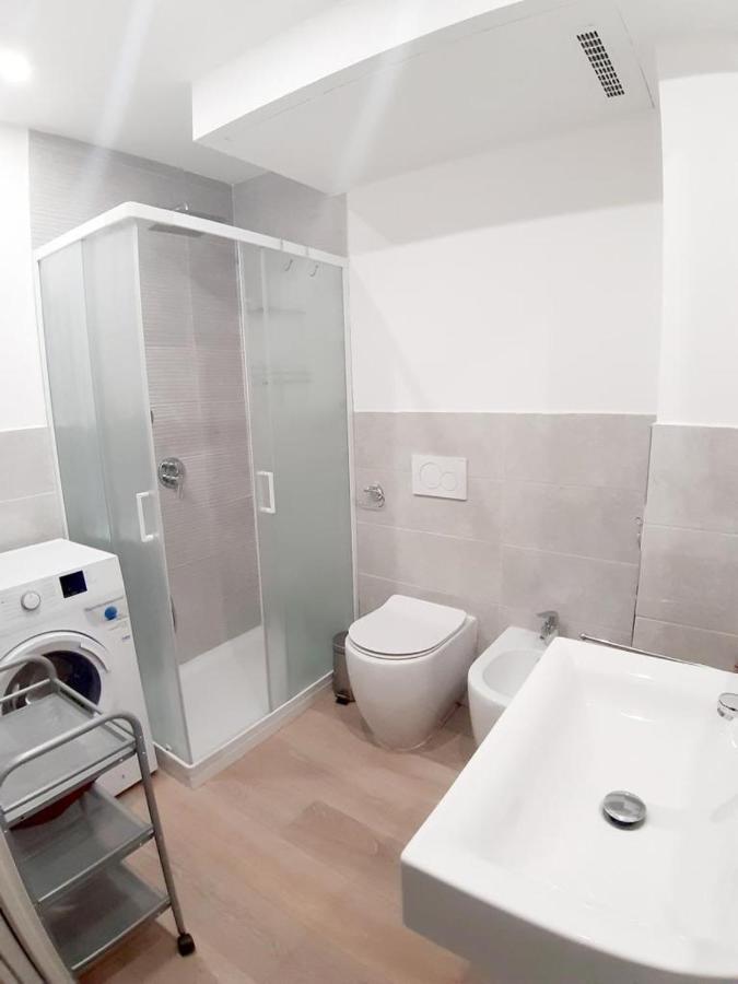 Easy Room Italy Milánó Kültér fotó